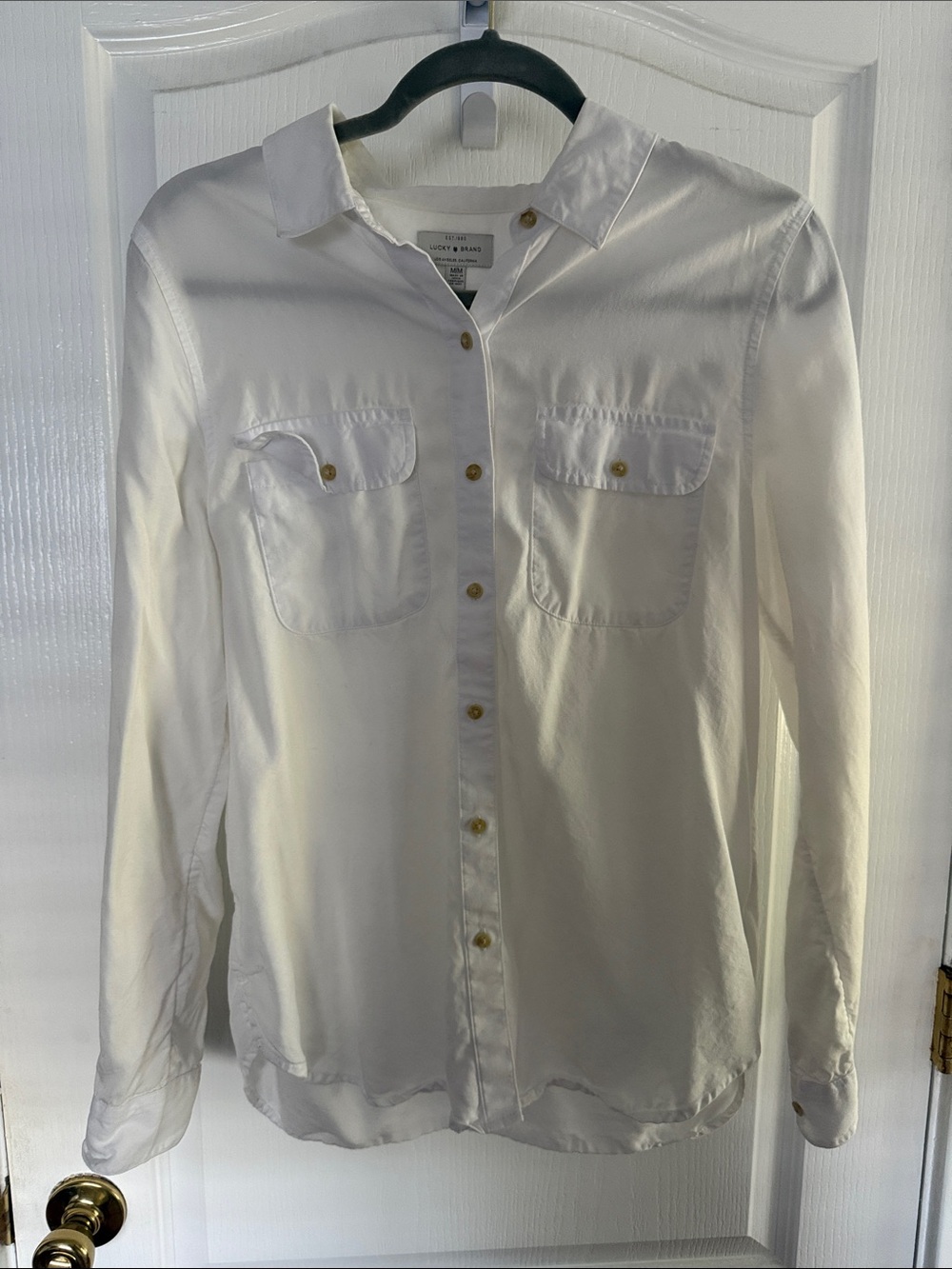 Lucky Brand White Long-Sleeve Button-Up Shirt with Chest Pockets